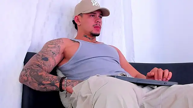 NoahhBrown online show from 11-24-25, 02:00