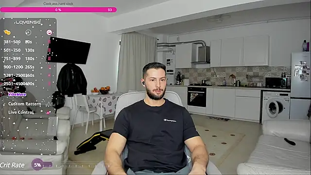 Snapshot of ZackFraser chatting on 01-22-25, 08:07 ZackFraser online show from 01-22-25, 08:07