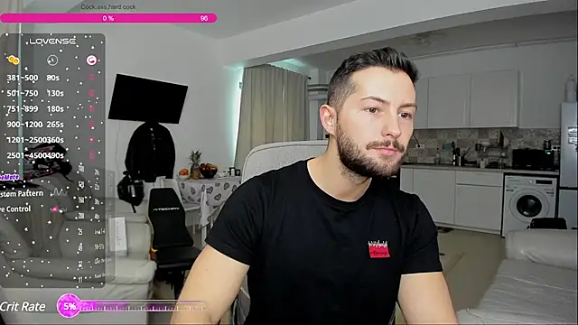 Snapshot of ZackFraser chatting on 02-20-25, 11:31 ZackFraser online show from 02-20-25, 11:31