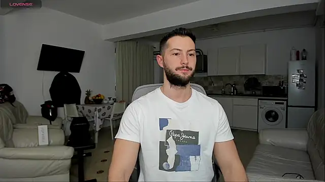 Snapshot of ZackFraser chatting on 03-02-25, 05:23 ZackFraser online show from 03-02-25, 05:23