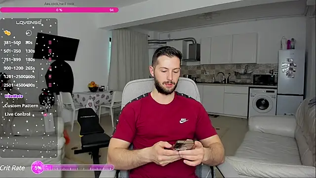 Snapshot of ZackFraser chatting on 03-09-25, 05:11 ZackFraser online show from 03-09-25, 05:11