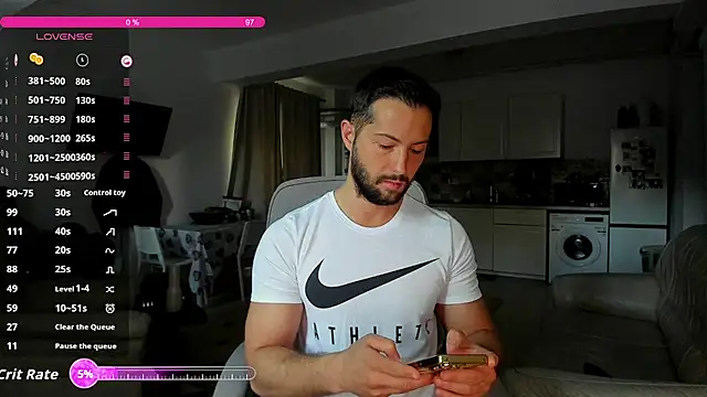 Snapshot of ZackFraser chatting on 09-19-25, 07:21 ZackFraser online show from 09-19-25, 07:21