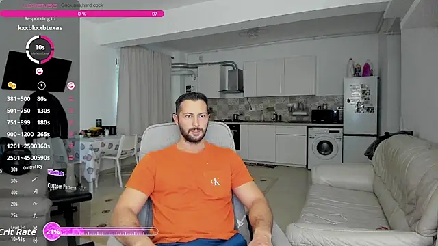 Snapshot of ZackFraser chatting on 10-10-25, 03:22 ZackFraser online show from 10-10-25, 03:22