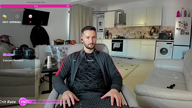 Snapshot of ZackFraser chatting on 10-20-25, 01:00 ZackFraser online show from 10-20-25, 01:00