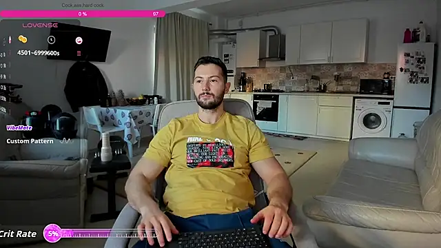 Snapshot of ZackFraser chatting on 10-31-25, 11:22 ZackFraser online show from 10-31-25, 11:22