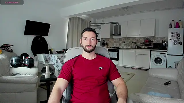 Snapshot of ZackFraser chatting on 11-07-25, 07:41 ZackFraser online show from 11-07-25, 07:41