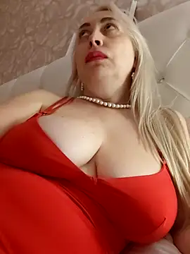 Snapshot of HotJanet chatting on 01-28-25, 06:49 HotJanet online show from 01-28-25, 06:49