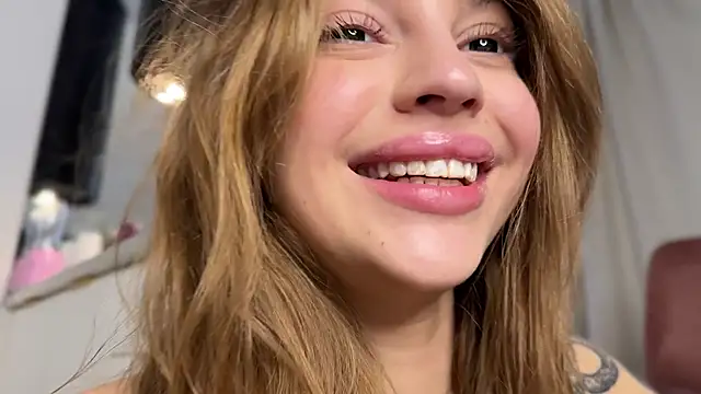 Elsa Ice online show from 12-04-24, 08:23