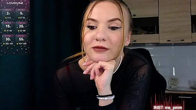 Maria Shy online show from 02-26-25, 11:30