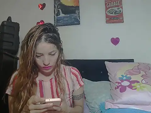 Snapshot of valerivegass chatting on 11-27-25, 12:40 valerivegass online show from 11-27-25, 12:40