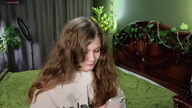 Charlotte wow online show from 01-05-25, 02:08