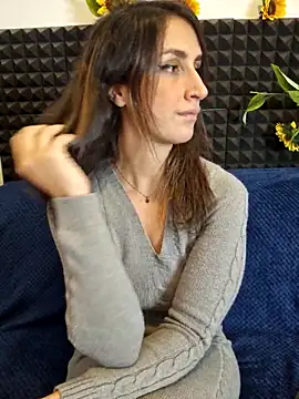 Stefania PT online show from 11-19-25, 10:59