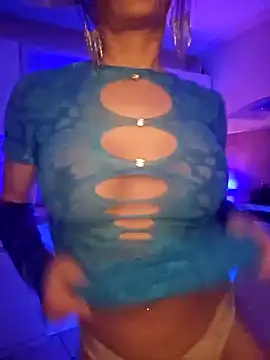 Snapshot of Luna_Kitanna chatting on 12-06-24, 10:19 Luna Kitanna online show from 12-06-24, 10:19