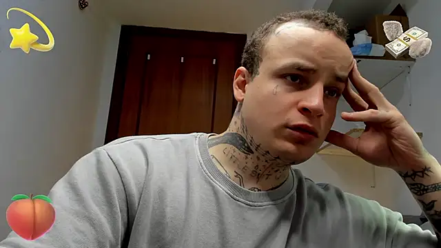 Snapshot of layneinchains chatting on 03-04-26, 11:16 layneinchains online show from 03-04-26, 11:16