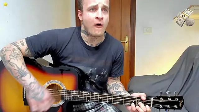 Snapshot of layneinchains chatting on 03-08-26, 07:50 layneinchains online show from 03-08-26, 07:50