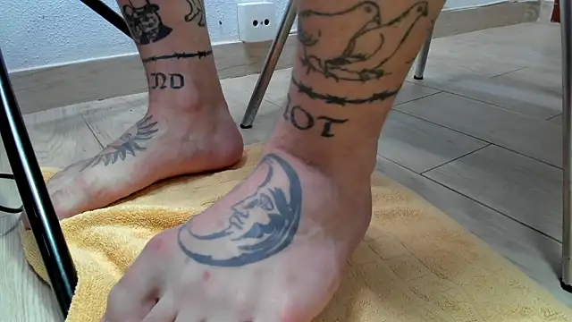 layneinchains online show from 04-19-26, 03:55