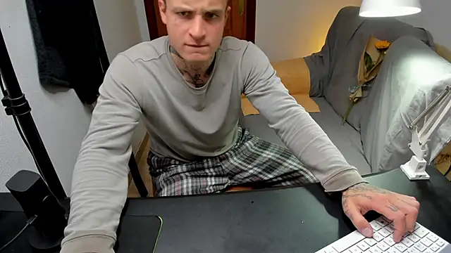 layneinchains online show from 04-21-26, 03:07