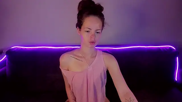 RubyAttwood online show from 04-25-26, 11:57