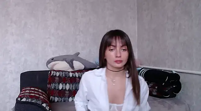 LikaLuis online show from 01-29-25, 10:37