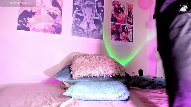 Snapshot of paymon19 chatting on 12-09-24, 06:55 paymon19 online show from 12-09-24, 06:55