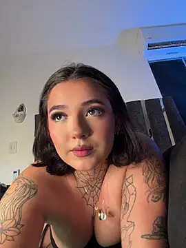Snapshot of Ala_Rasi_ chatting on 05-17-26, 03:37 Ala Rasi online show from 05-17-26, 03:37