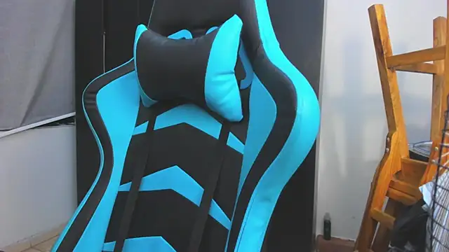 Bray Kevin online show from 11-23-25, 03:28