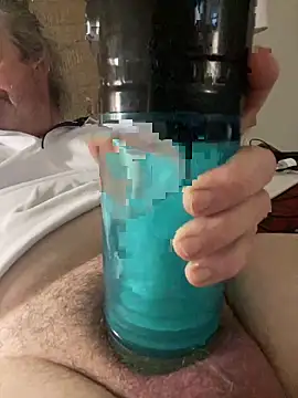 Helmut1971 online show from 10-14-25, 05:58