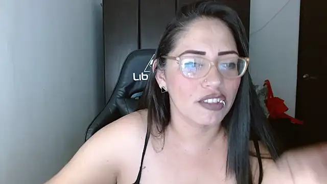 natashasmithe online show from 03-03-25, 06:37