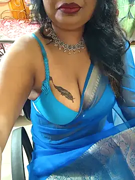 Snapshot of YR-SHIVANI chatting on 05-08-26, 05:57 YR-SHIVANI online show from 05-08-26, 05:57