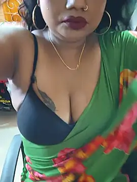 Snapshot of YR-SHIVANI chatting on 05-22-26, 06:20 YR-SHIVANI online show from 05-22-26, 06:20