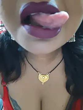 Snapshot of YR-SHIVANI chatting on 07-23-26, 05:16 YR-SHIVANI online show from 07-23-26, 05:16