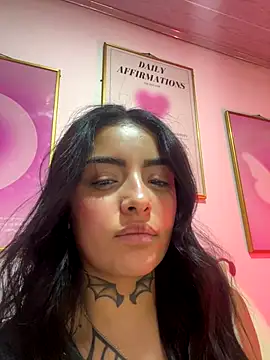 Hinataw33d01 online show from 10-26-25, 10:58