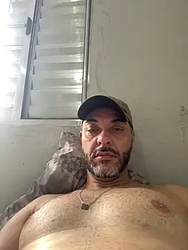 Maiconp78 online show from 04-05-26, 02:58