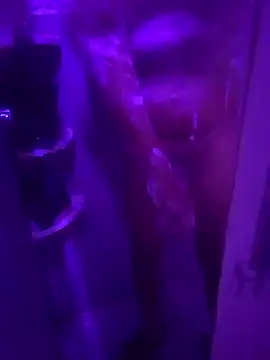 alexisxxxporno online show from 09-24-25, 07:23