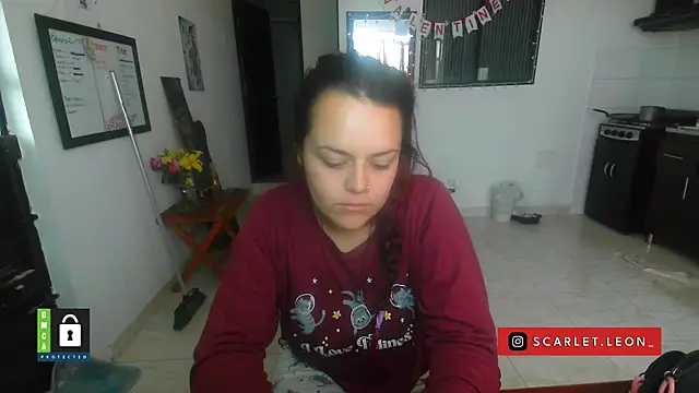 Scarletleon77 online show from 02-12-26, 02:01