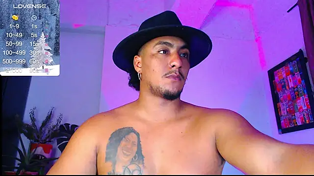 Snapshot of yosoy_enzo2020 chatting on 12-21-24, 04:09 yosoy enzo2020 online show from 12-21-24, 04:09