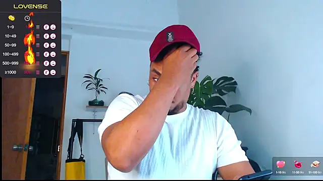 Snapshot of yosoy_enzo2020 chatting on 01-11-25, 03:44 yosoy enzo2020 online show from 01-11-25, 03:44