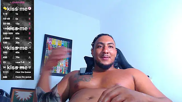 Snapshot of yosoy_enzo2020 chatting on 09-22-25, 02:13 yosoy enzo2020 online show from 09-22-25, 02:13