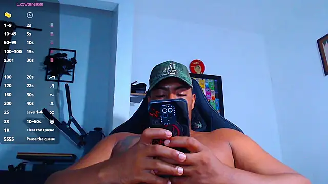 Snapshot of yosoy_enzo2020 chatting on 11-04-25, 03:27 yosoy enzo2020 online show from 11-04-25, 03:27