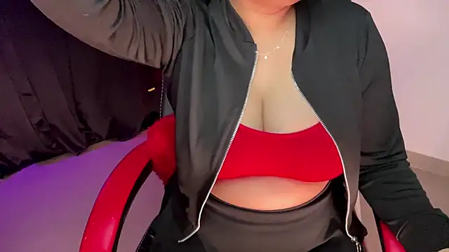 tigress kashish online show from 02-20-25, 04:36