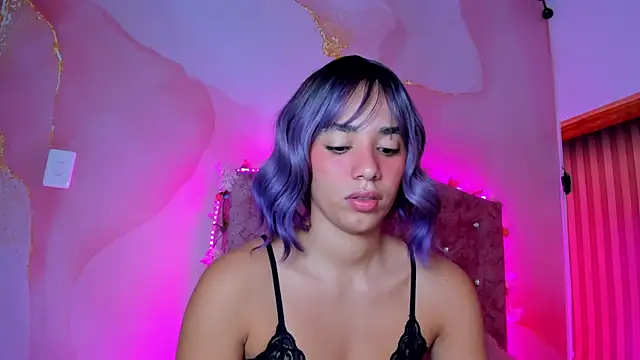 Khassia f32 online show from 03-18-25, 10:57