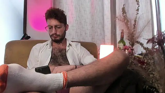 axel giracr online show from 02-14-25, 03:58