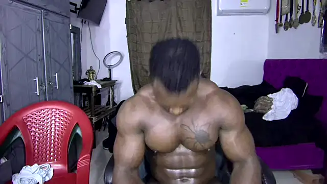 Snapshot of MedellinBlackx chatting on 11-06-25, 12:00 MedellinBlackx online show from 11-06-25, 12:00