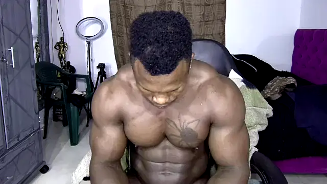 Snapshot of MedellinBlackx chatting on 11-24-25, 11:15 MedellinBlackx online show from 11-24-25, 11:15