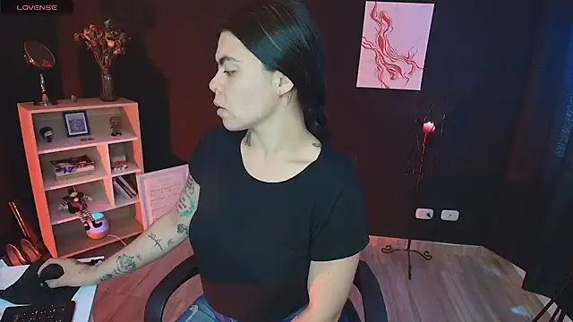  WednesdayFriday  online show from 12-03-24, 07:00