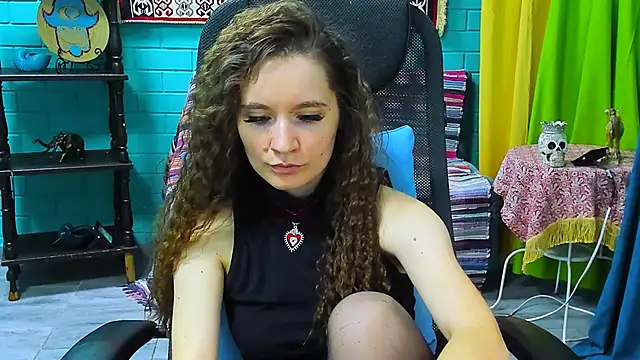 Miss Barbara  online show from 03-18-25, 06:48