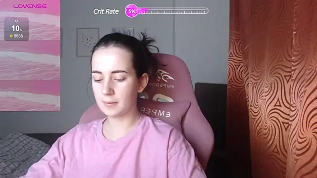 Snapshot of SweetieKendl chatting on 02-27-25, 11:26 SweetieKendl online show from 02-27-25, 11:26