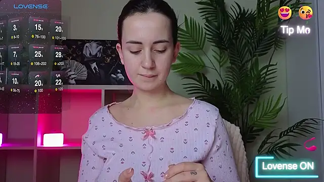 SweetieKendl online show from 02-10-26, 11:53