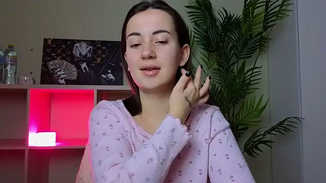 SweetieKendl online show from 02-24-26, 10:08