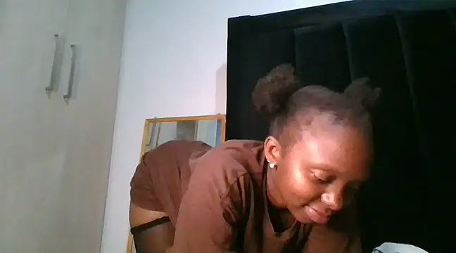 Snapshot of Sexy_barb2 chatting on 01-31-25, 08:12 Sexy barb2 online show from 01-31-25, 08:12